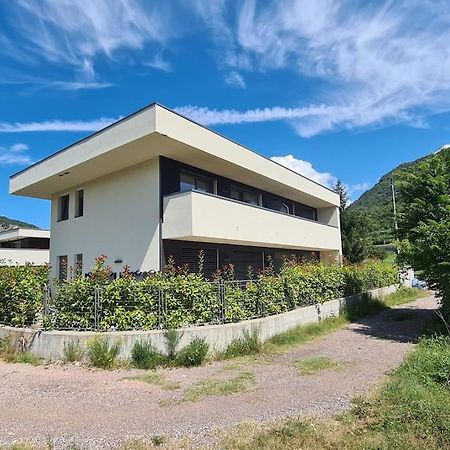 Appartamenti Moderni, Luminosi E Tranquilli Con Parcheggio Privato - Agritur La Tenuta Trydent Zewnętrze zdjęcie